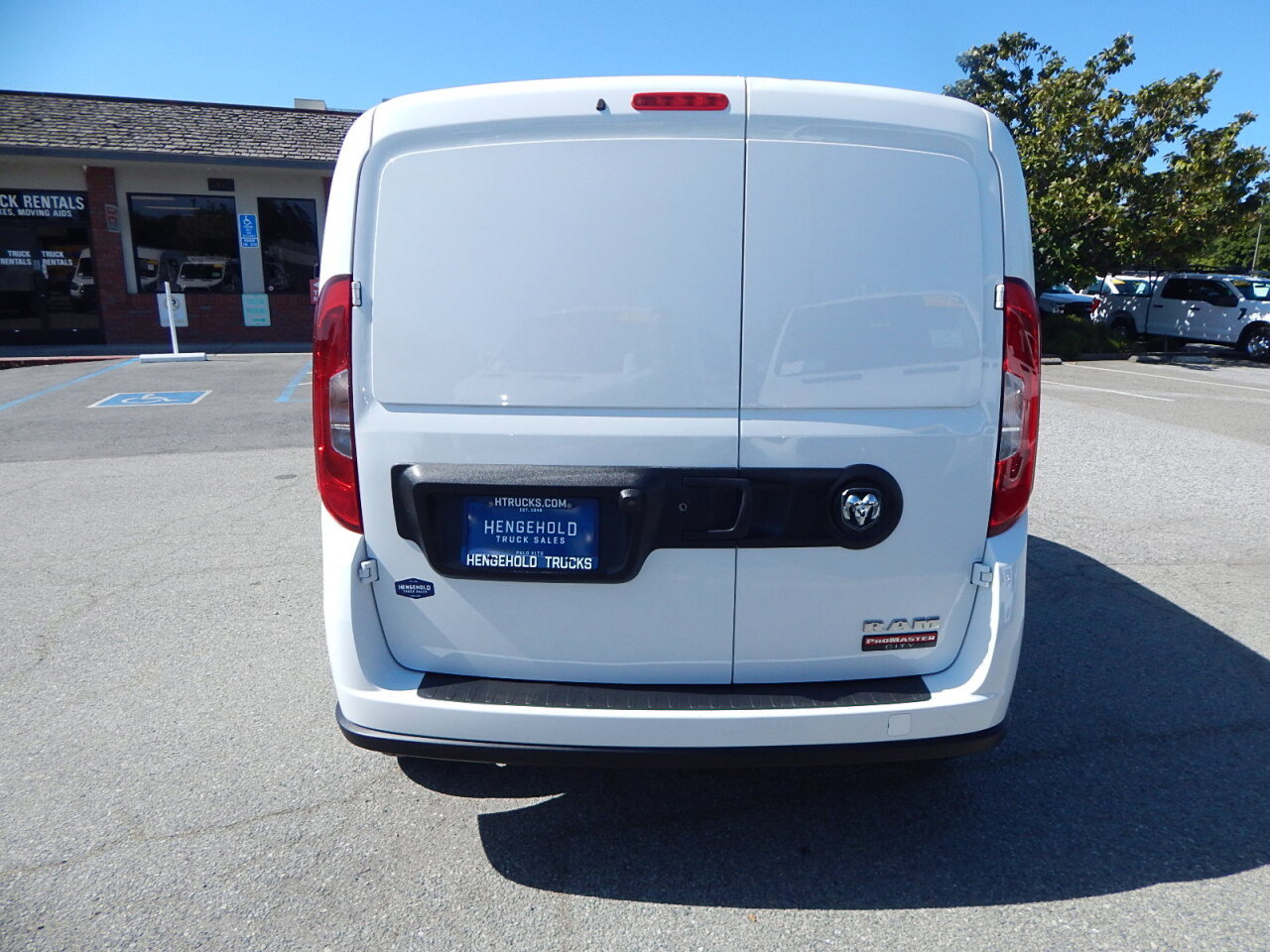 Used 2022 RAM ProMaster City Tradesman FWD image 7