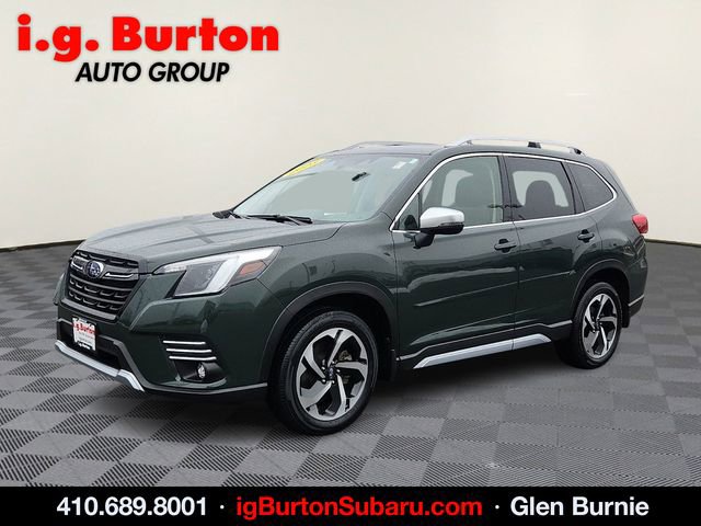 Used 2023 Subaru Forester Touring image 3