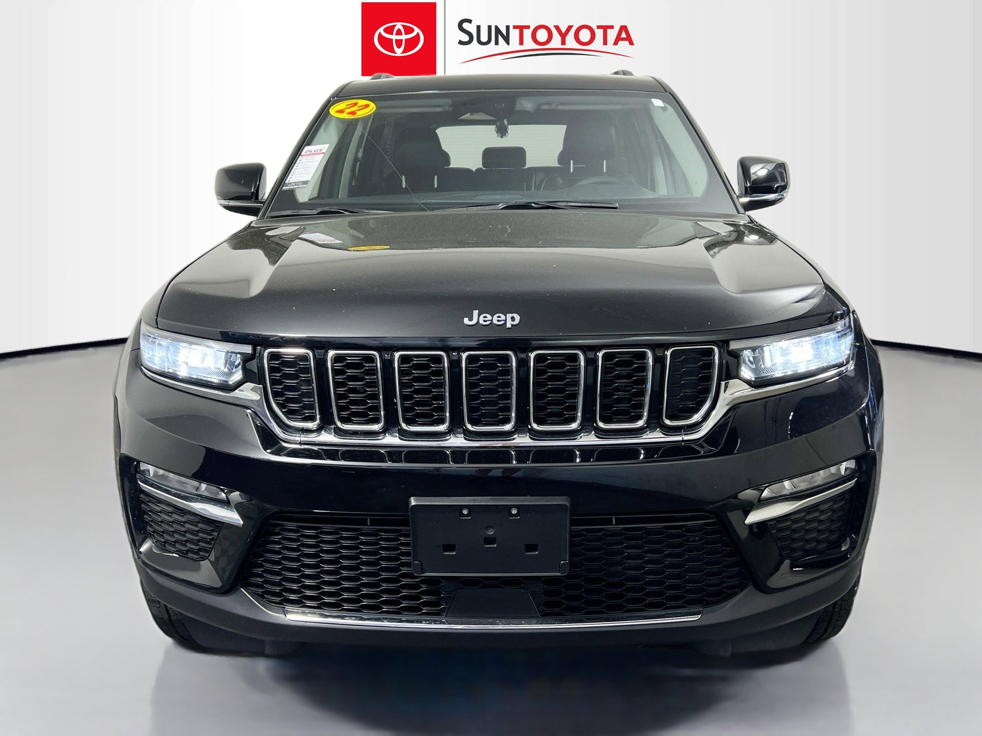 Used 2022 Jeep Grand Cherokee Limited 4xe image 10