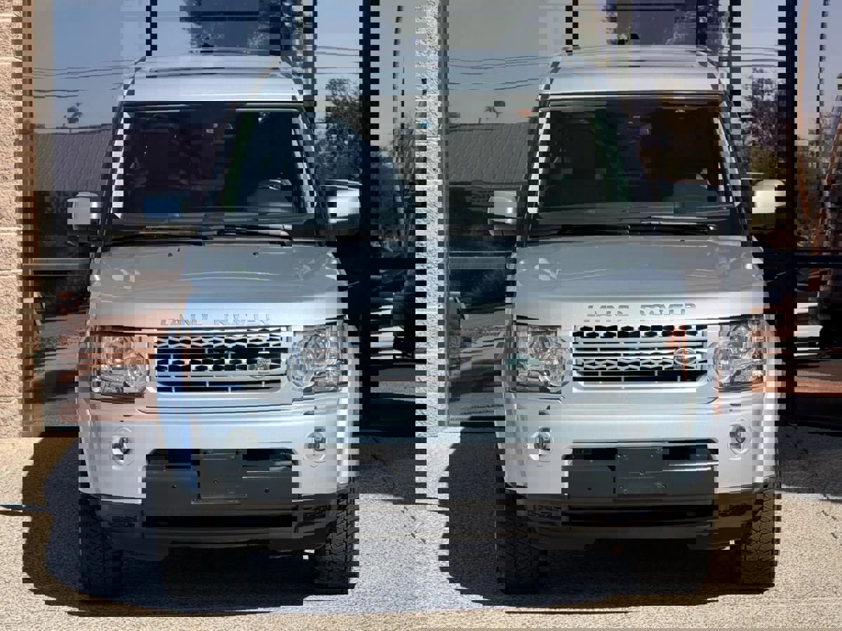 Used 2011 Land Rover LR4 HSE LUX image 20