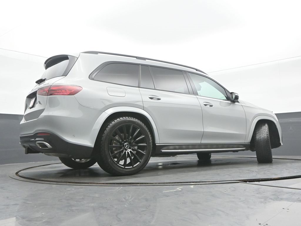 Used 2024 Mercedes-Benz GLS 580 4MATIC image 34