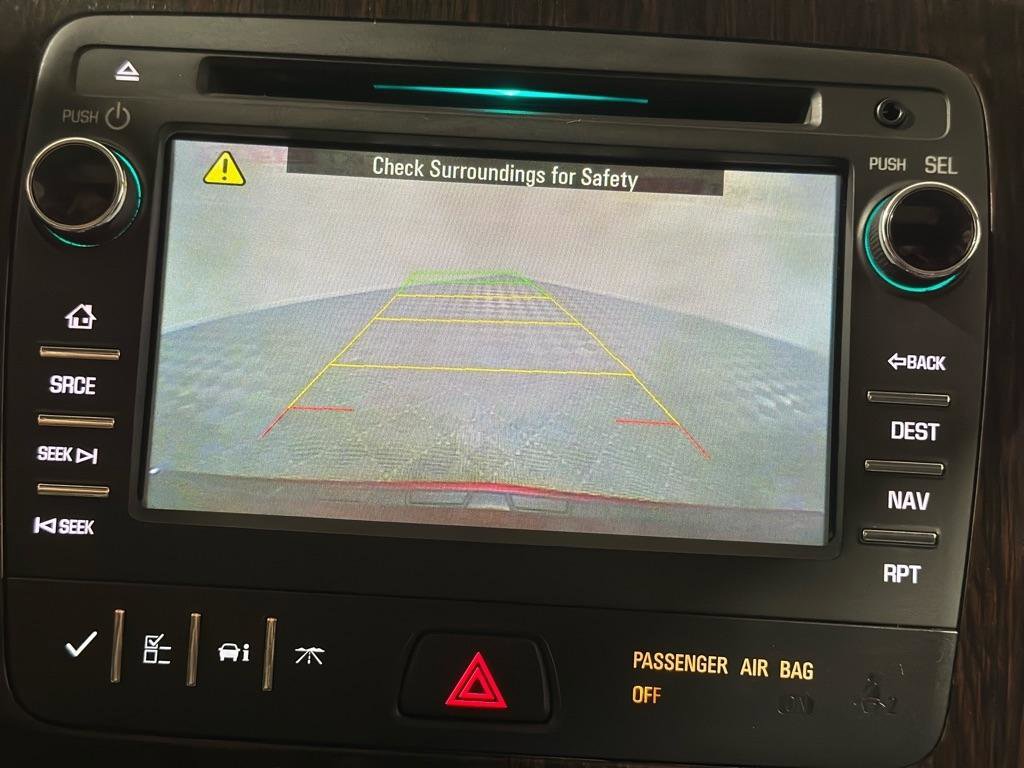 Used 2017 Chevrolet Traverse LT image 22