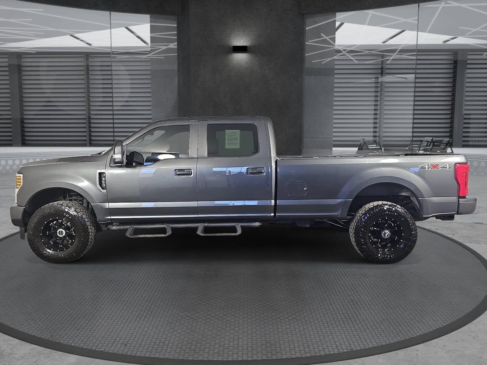 Used 2018 Ford F350 XL w/ Power Equipment Group AWD/4WD image 8