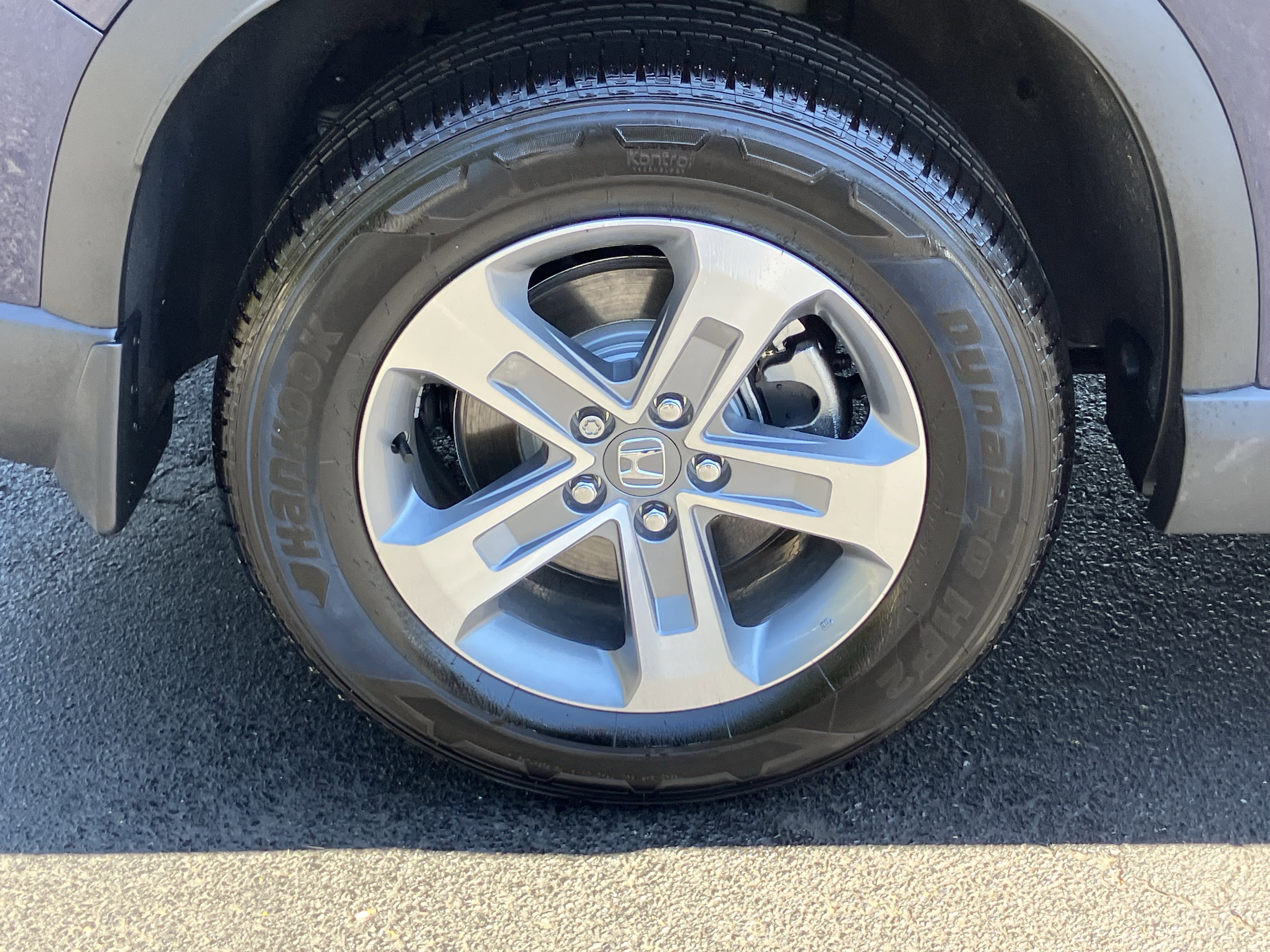 Used 2025 Honda Pilot EX-L image 13