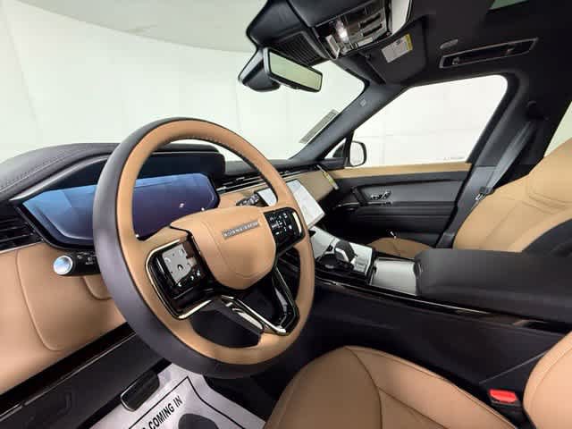 New 2027 Land Rover Range Rover Sport Dynamic SE AWD/4WD image 6