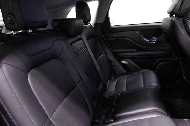 Used 2020 Lincoln Corsair Standard w/ Premium Package image 17