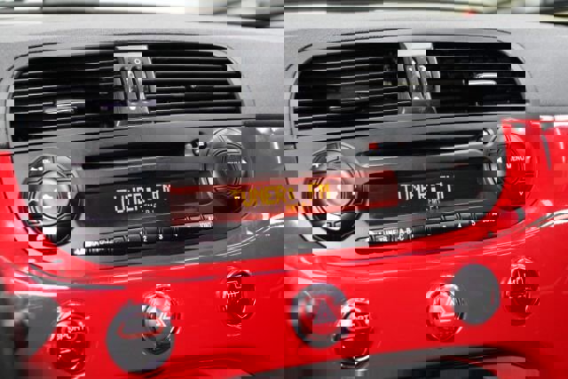 Used 2015 FIAT 500 Pop image 12