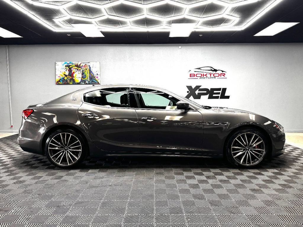 Used 2021 Maserati Ghibli S image 17