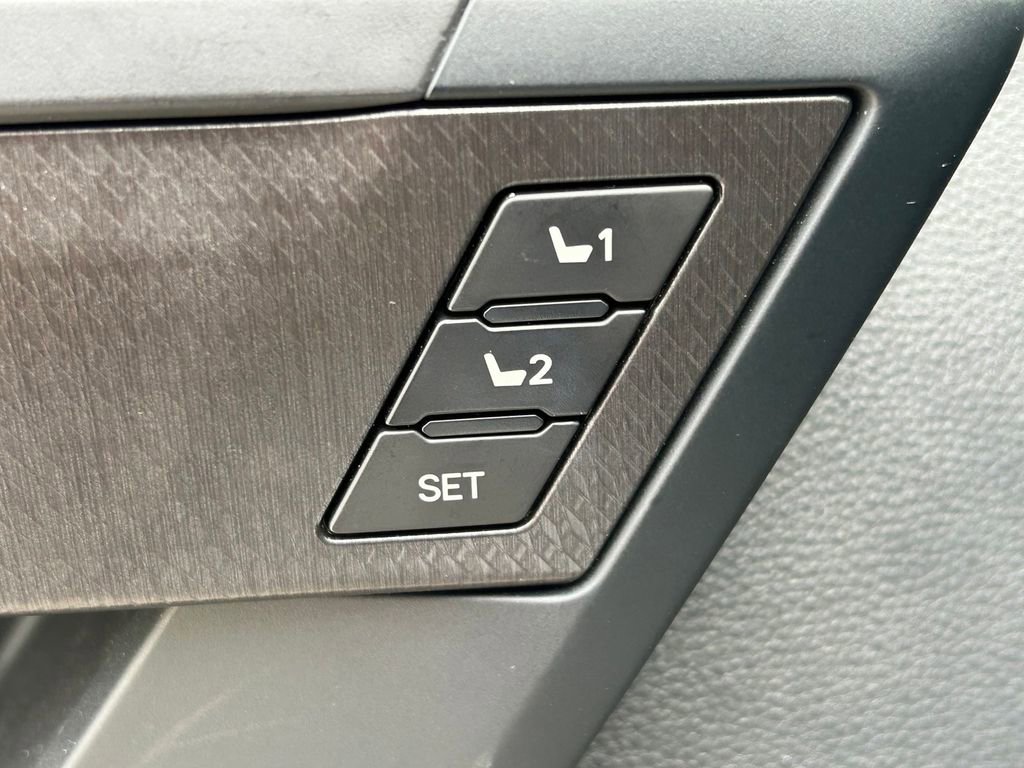 Used 2024 Toyota Sequoia TRD Pro AWD/4WD image 29