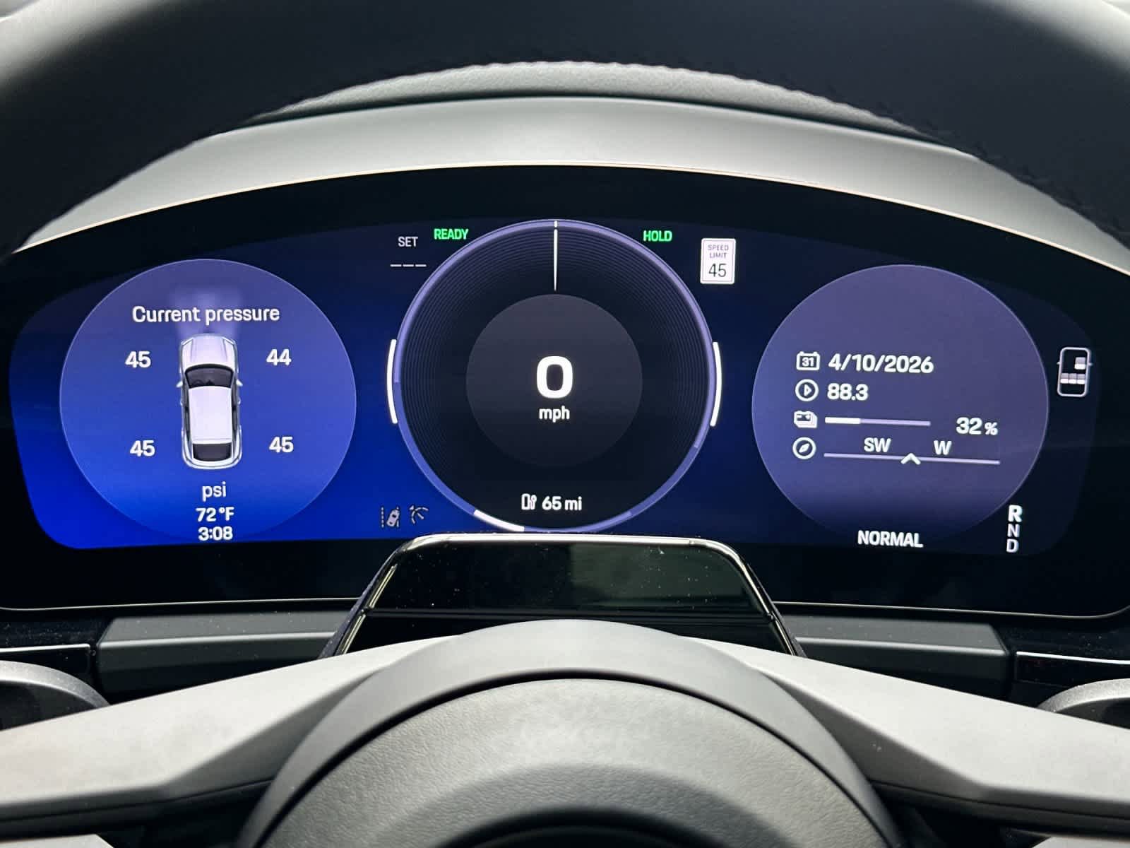 New 2026 Porsche Macan Electric RWD image 29
