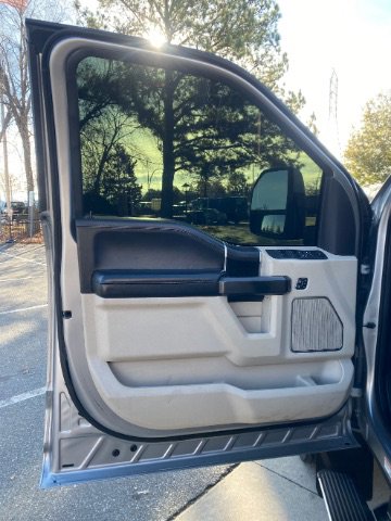 Used 2020 Ford F450 Limited image 17