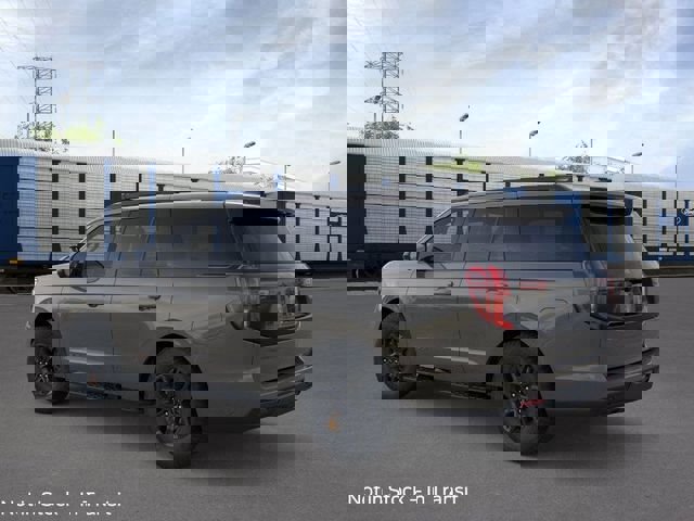 New 2026 Ford Expedition Tremor image 4