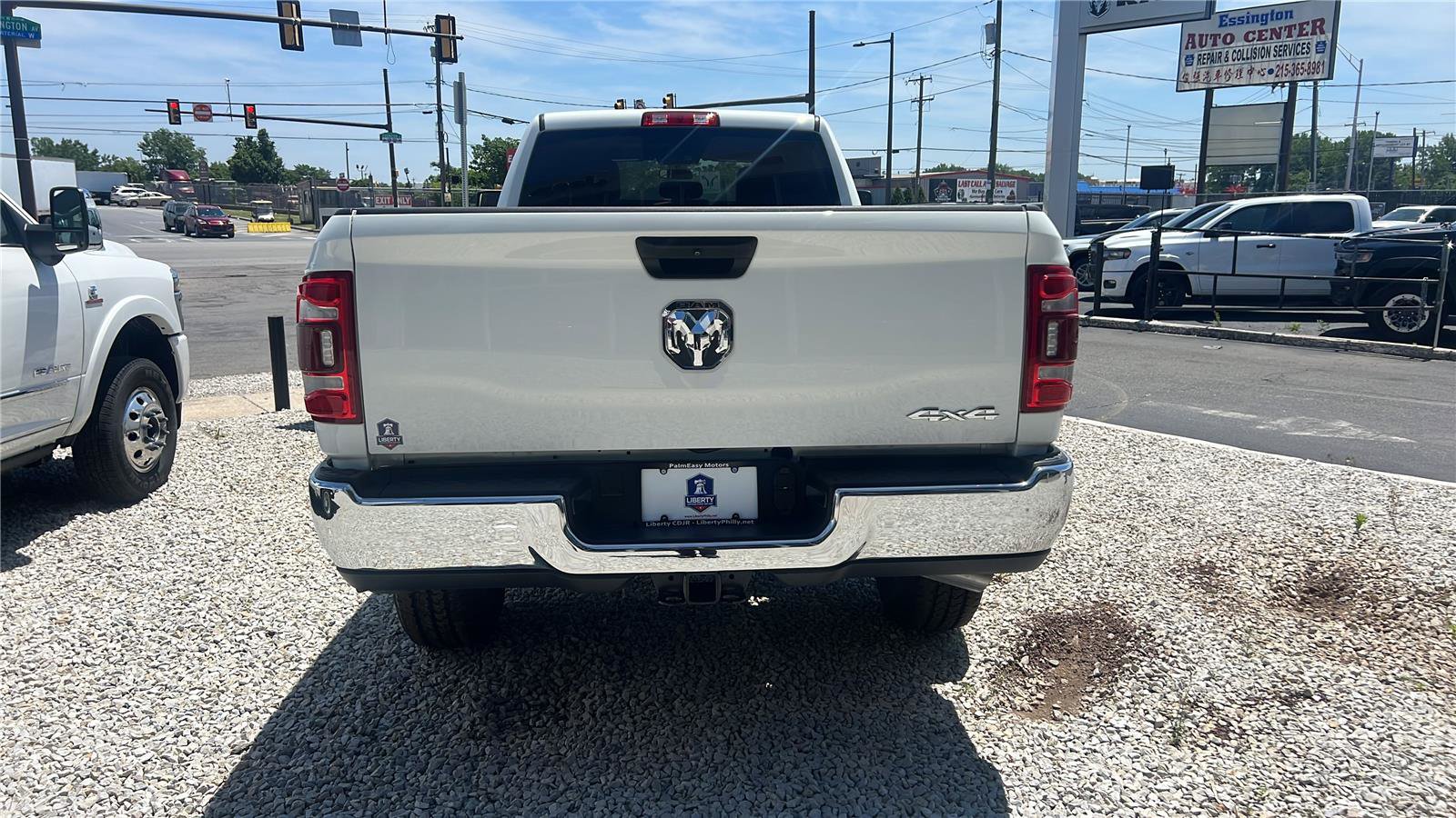 Certified 2024 RAM 2500 Tradesman w/ Chrome Appearance Group AWD/4WD image 7