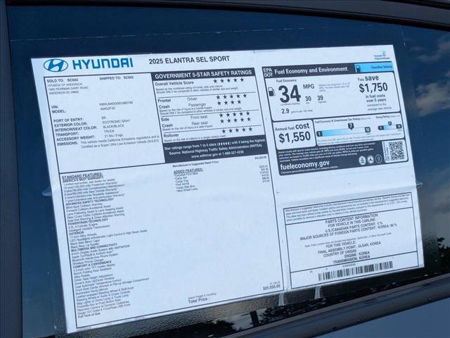 Used 2025 Hyundai Elantra Sport FWD image 24