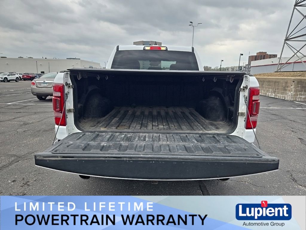 Used 2024 RAM 1500 Laramie AWD/4WD image 15