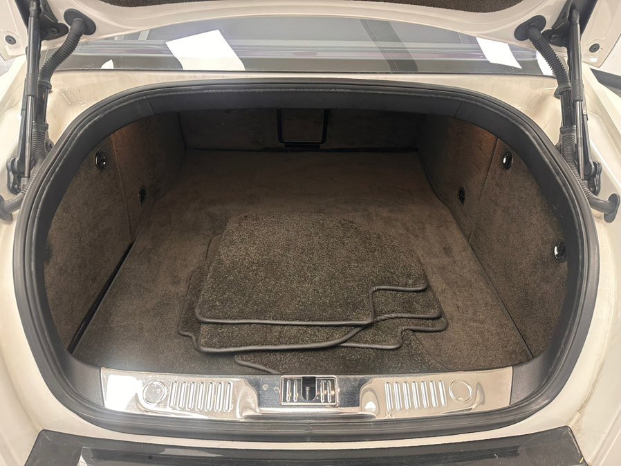 Used 2016 Bentley Flying Spur V8 image 41