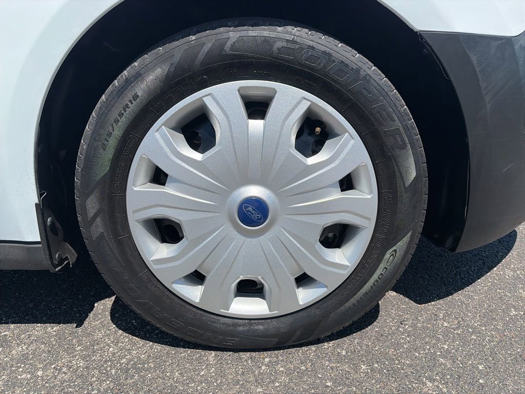Used 2022 Ford Transit Connect XL image 9