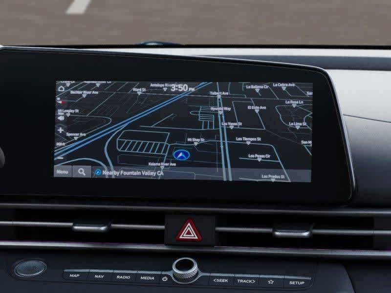 New 2025 Hyundai Elantra Limited FWD image 13