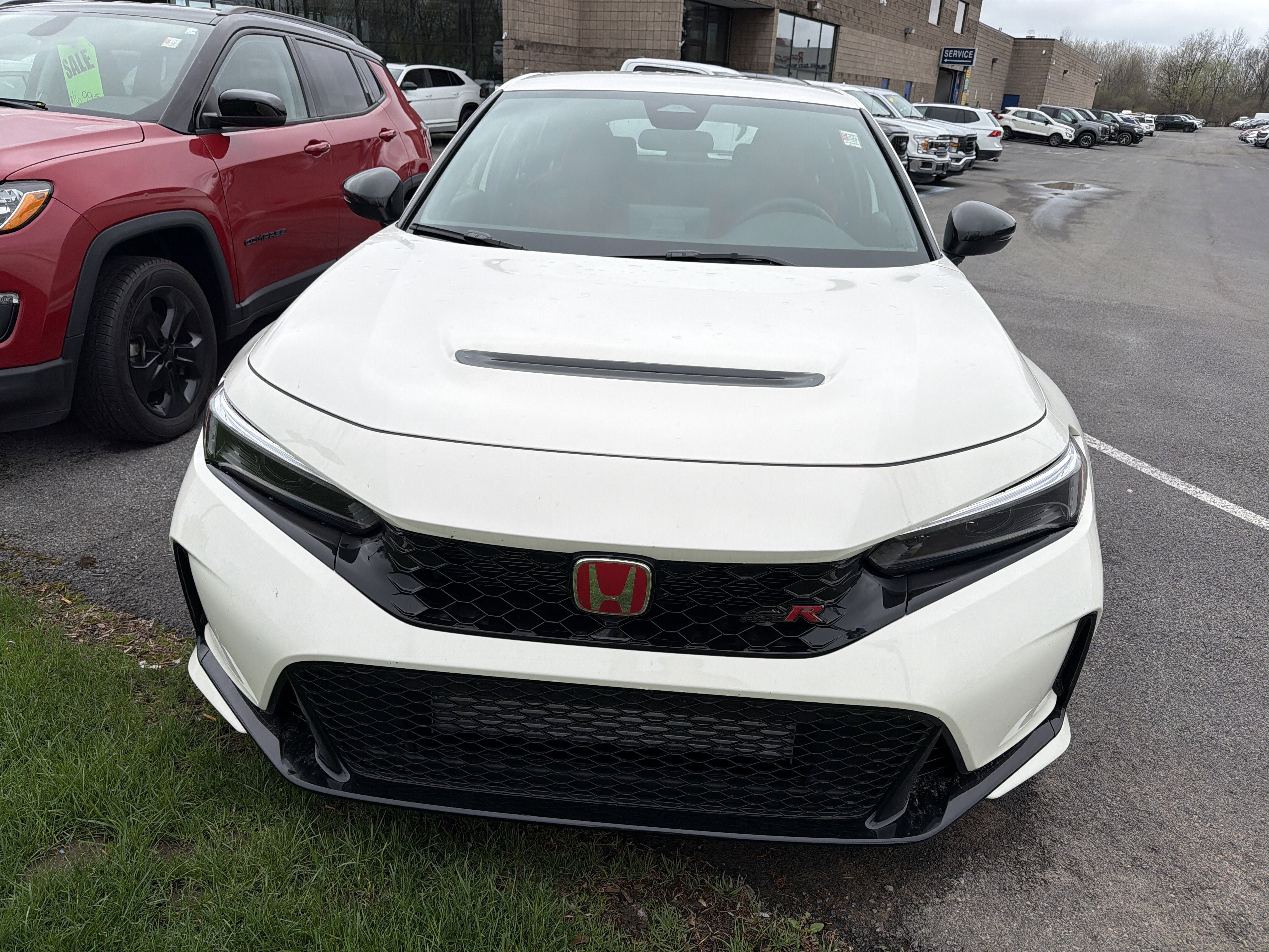 Used 2025 Honda Civic Type R image 3