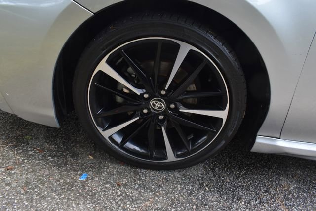 Used 2020 Toyota Camry XSE image 11