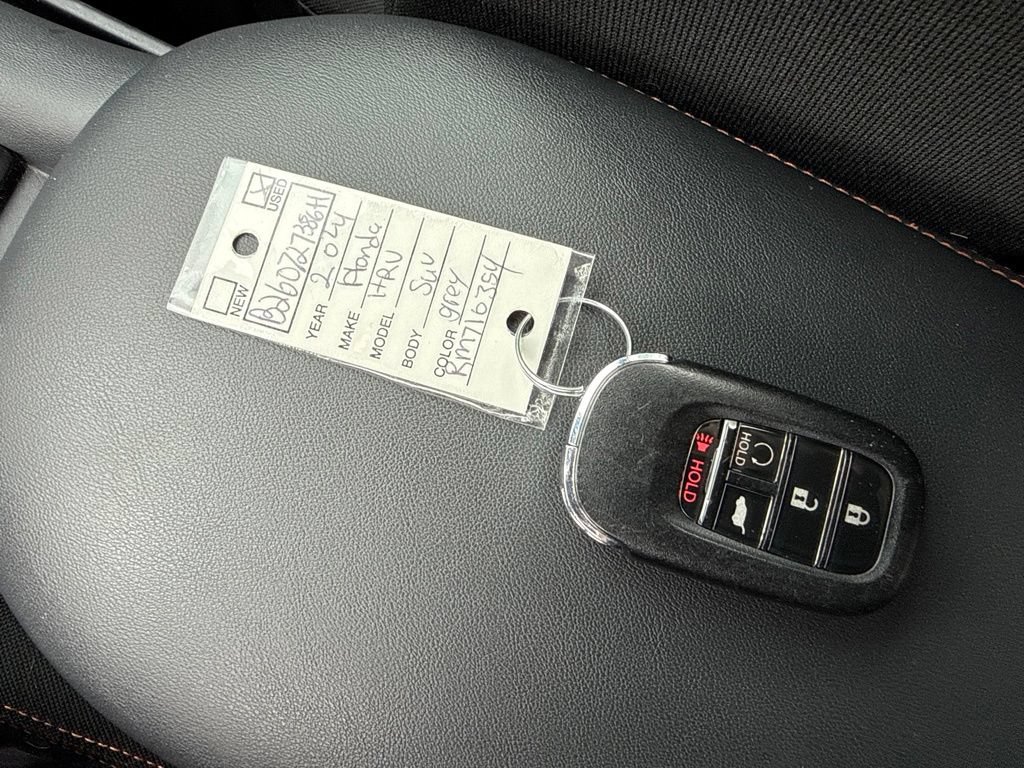Used 2024 Honda HR-V Sport image 34