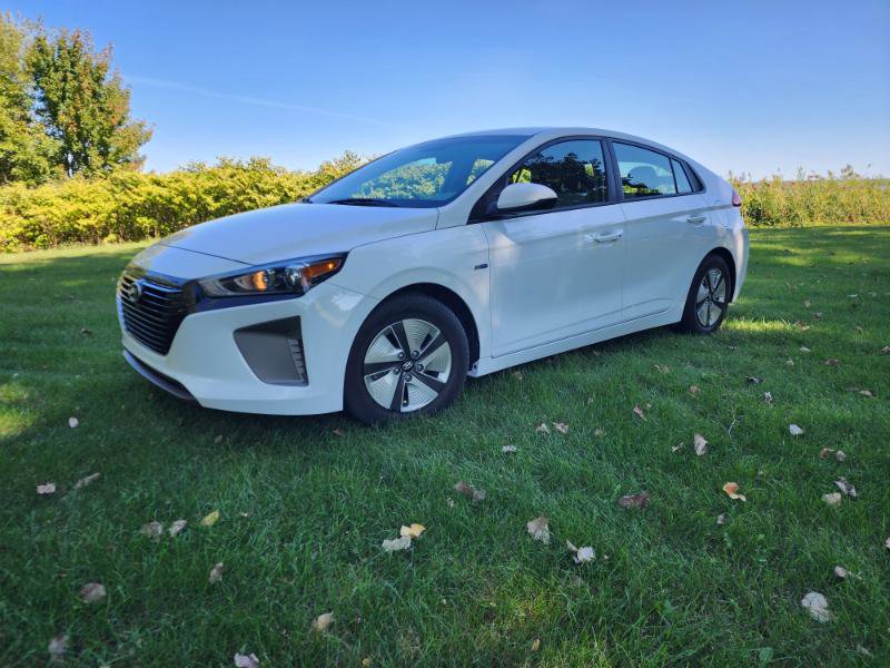 Used 2019 Hyundai Ioniq Blue image 2