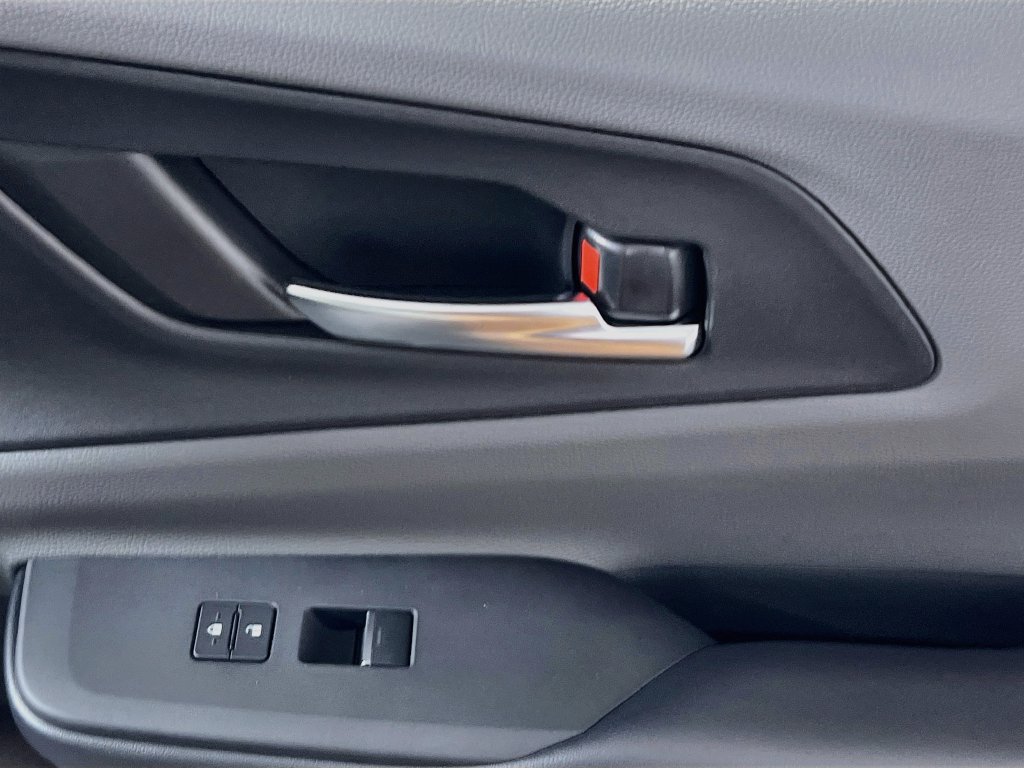 New 2027 Toyota Prius XLE FWD image 28