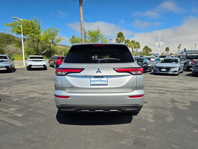 Used 2022 Mitsubishi Outlander ES FWD image 8