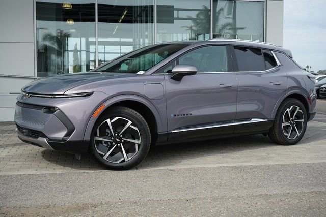 New 2025 Chevrolet Equinox EV LT image 4