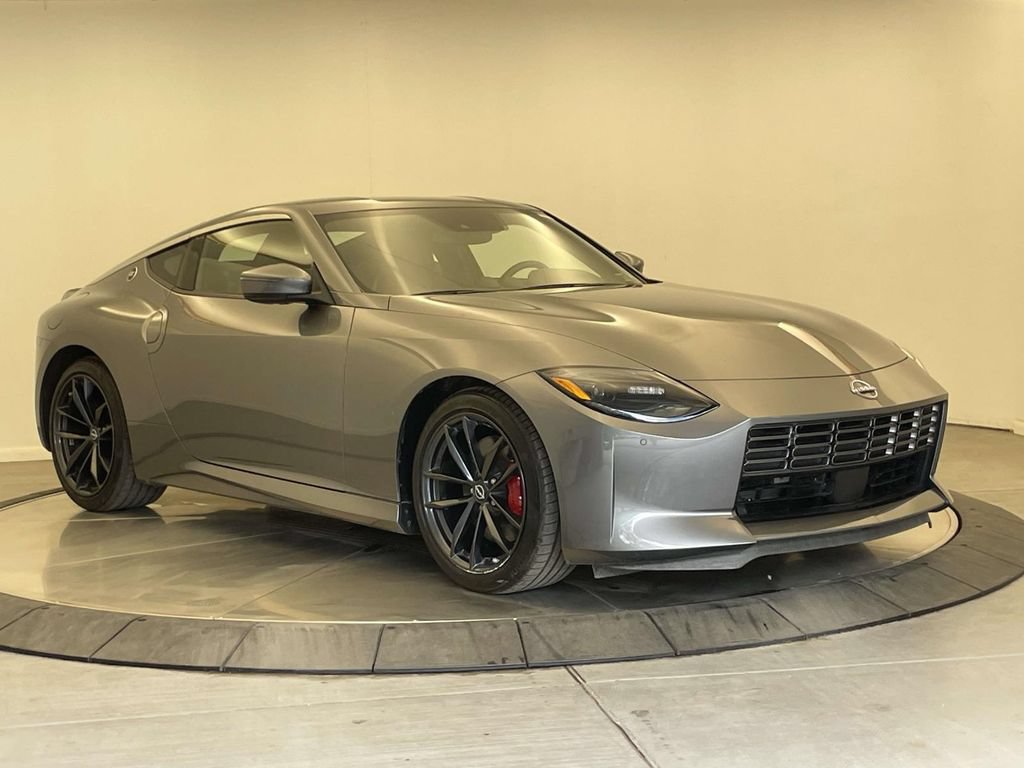 Used 2024 Nissan Z Performance w/ Floor Mat Package RWD image 7