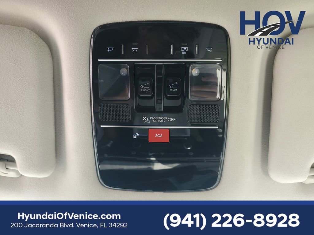 Used 2025 Hyundai Santa Fe Calligraphy image 32