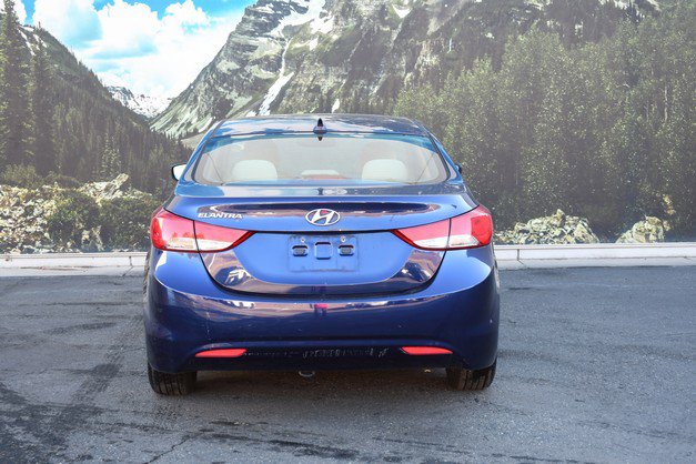 Used 2013 Hyundai Elantra GLS image 10