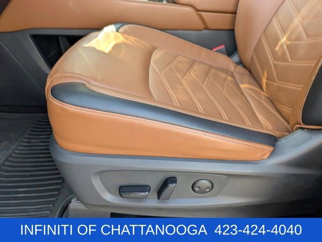 Used 2023 Nissan Pathfinder Platinum w/ Cargo Package image 22