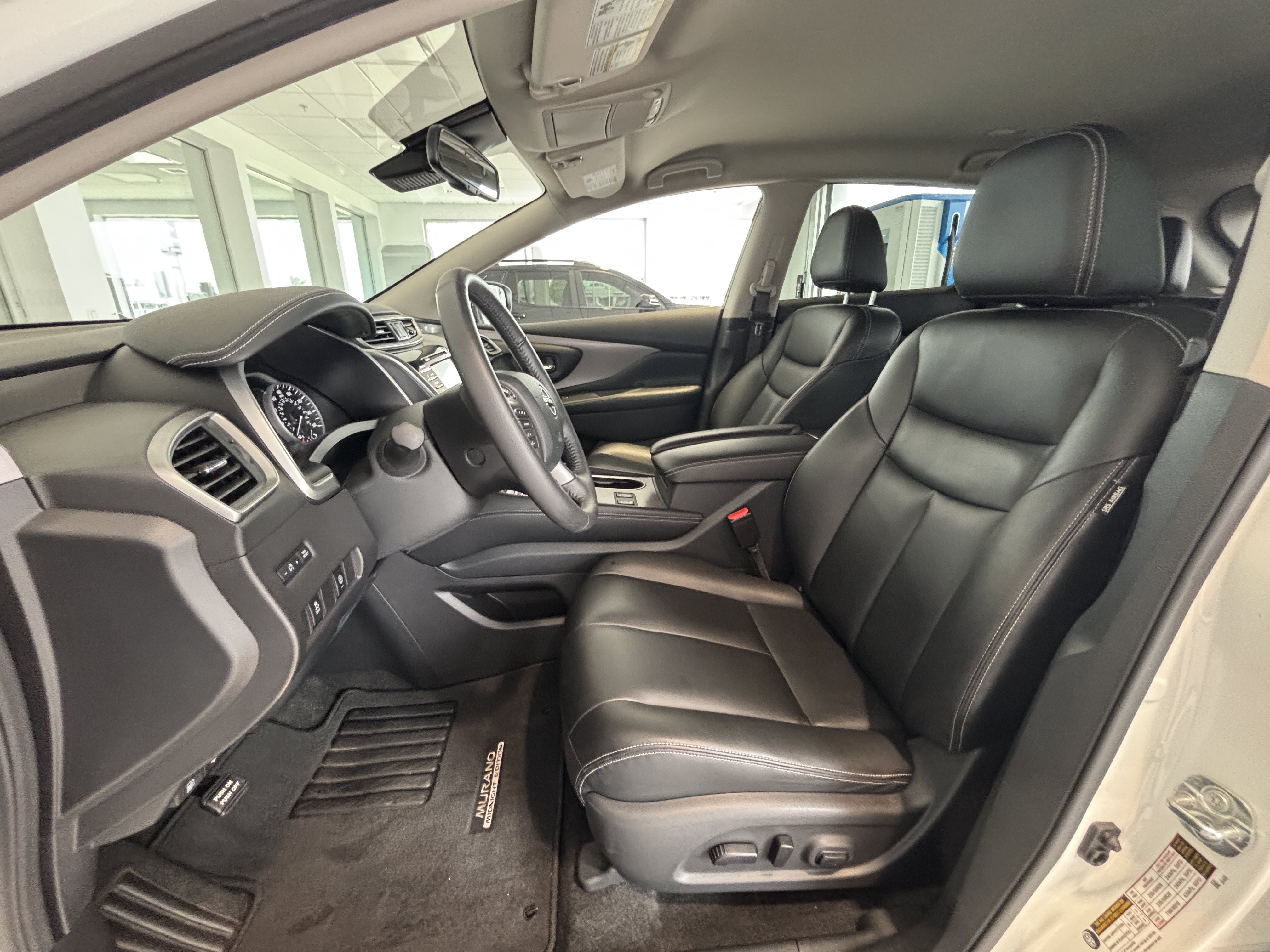 Used 2024 Nissan Murano SV w/ SV Midnight Edition Package AWD/4WD image 2