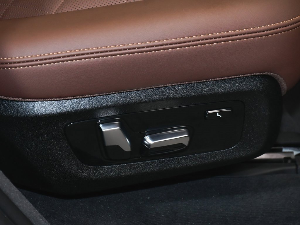 Used 2026 BMW X7 xDrive40i image 71