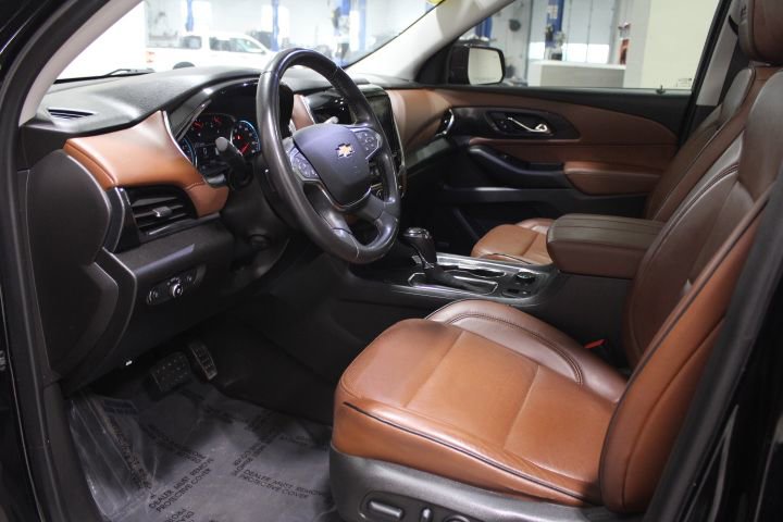 Used 2019 Chevrolet Traverse High Country w/ LPO, Cargo Package image 23