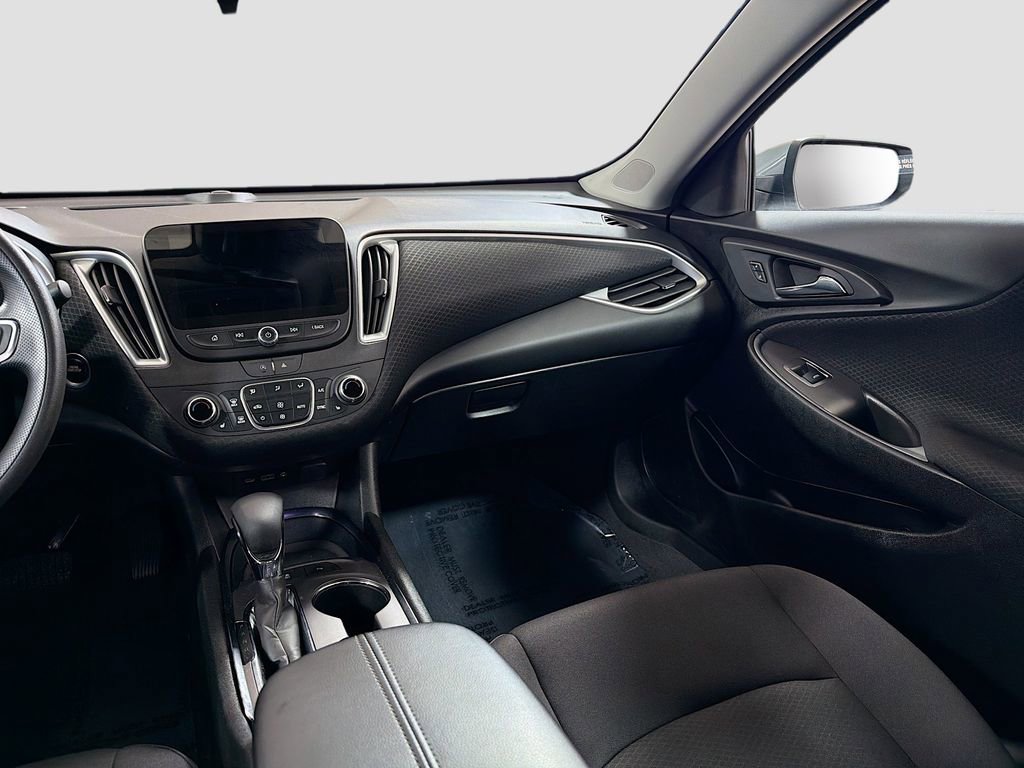 Used 2024 Chevrolet Malibu LT FWD image 21