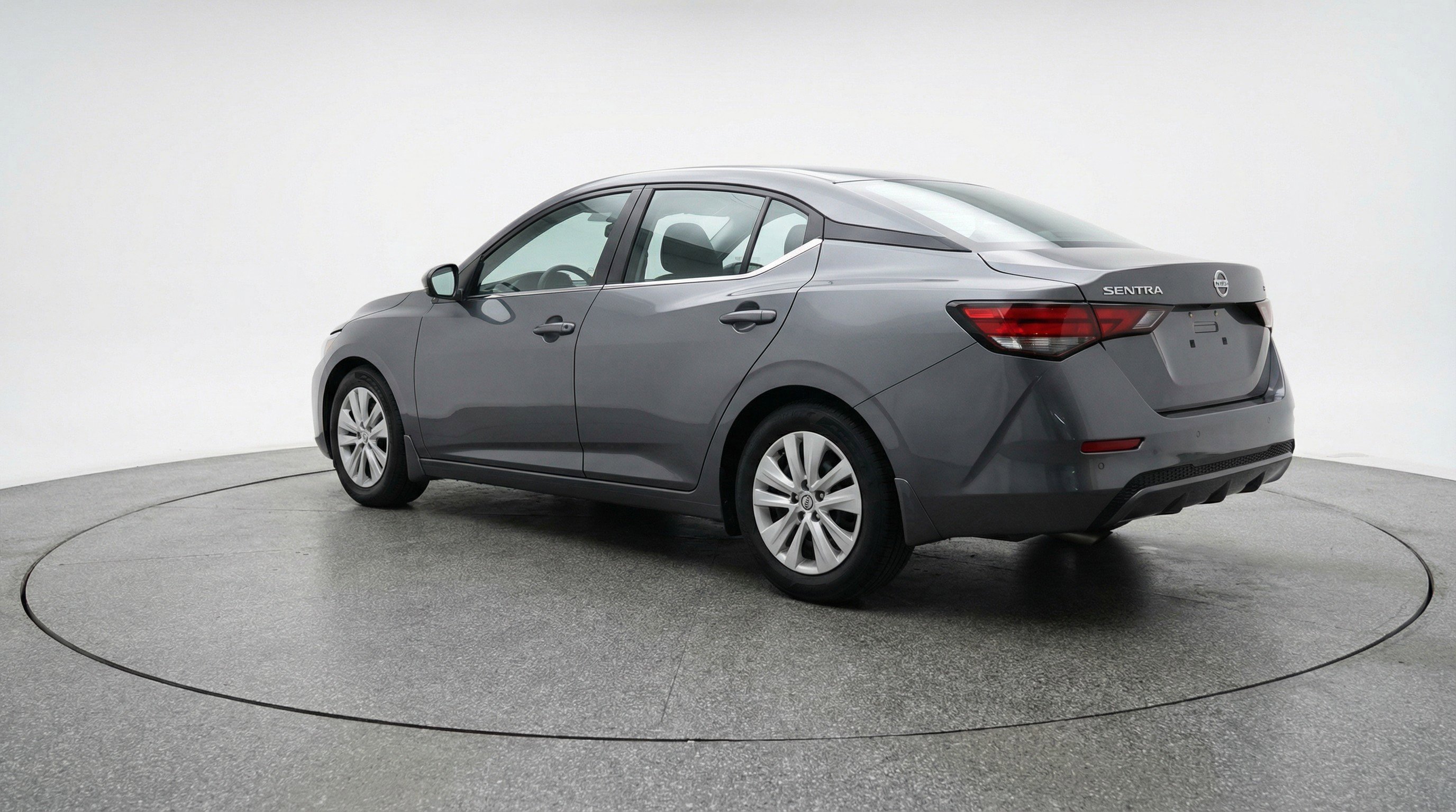 Used 2025 Nissan Sentra S FWD image 6