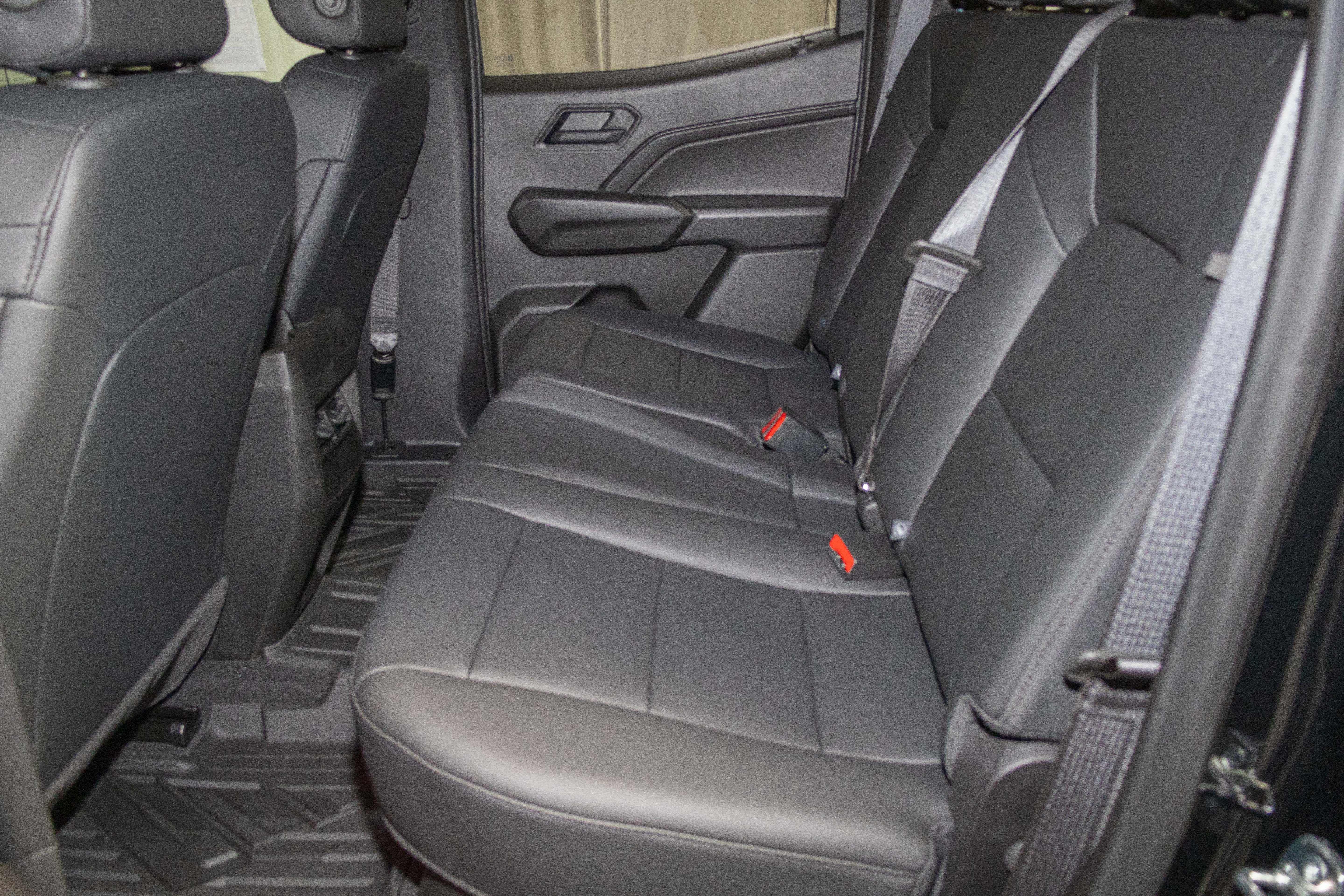 New 2026 Chevrolet Colorado Trail Boss AWD/4WD image 13