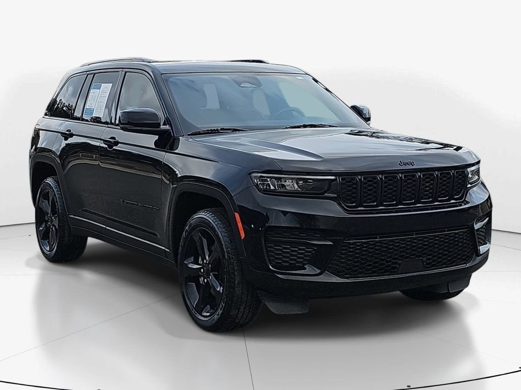 Used 2023 Jeep Grand Cherokee Altitude video 2