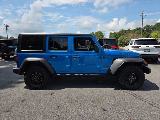Used 2023 Jeep Wrangler Unlimited w/ Cold Weather Group AWD/4WD image 10