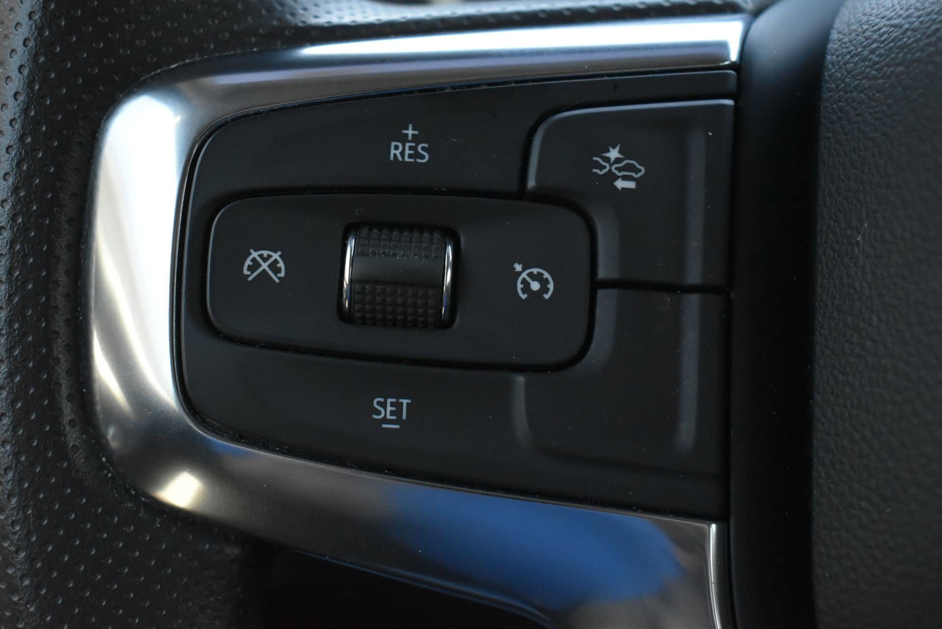 Used 2024 Chevrolet Blazer LT w/ LPO, Floor Liner Package AWD/4WD image 18