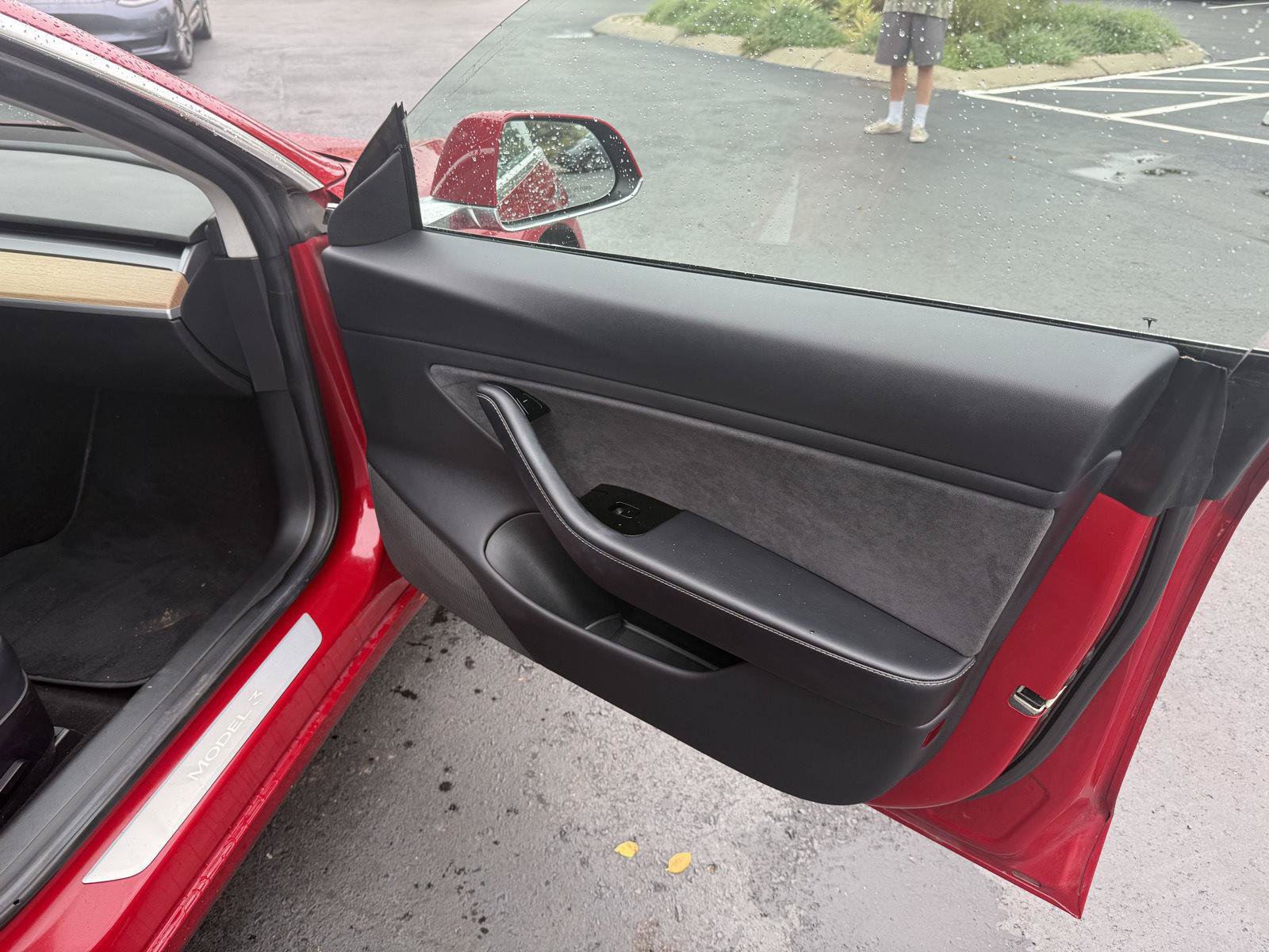 Used 2018 Tesla Model 3 Long Range RWD image 13