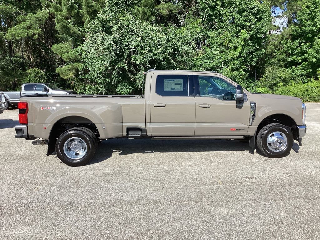 New 2026 Ford F350 Lariat AWD/4WD image 5