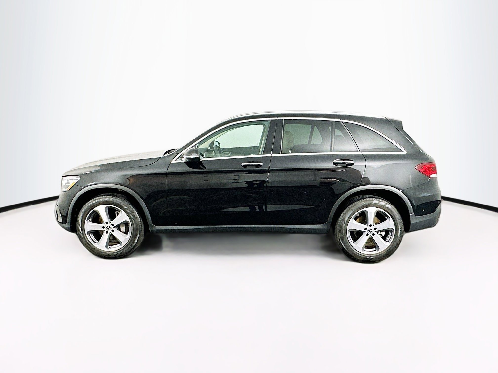 Used 2022 Mercedes-Benz GLC 300 GLC 300 image 4
