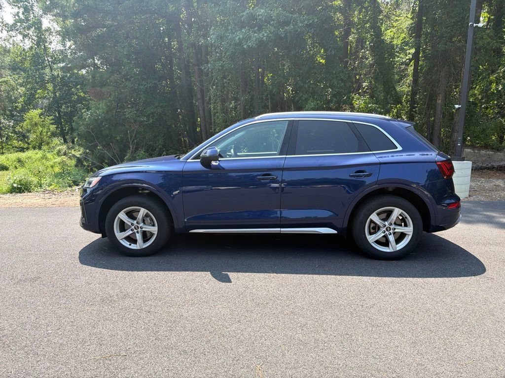 Used 2021 Audi Q5 2.0T Premium w/ Convenience Package AWD/4WD image 7