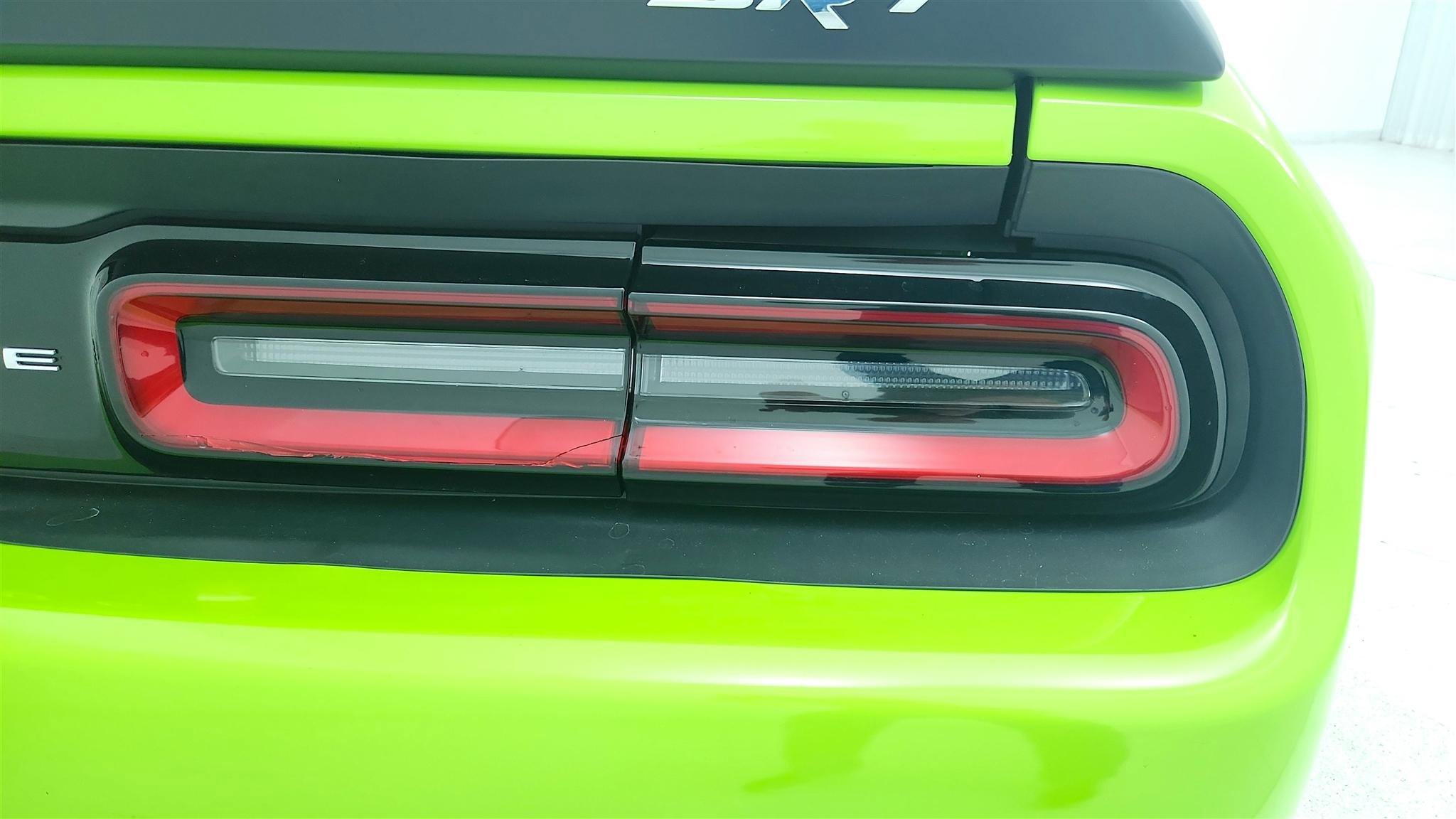 Used 2015 Dodge Challenger SRT Hellcat image 32