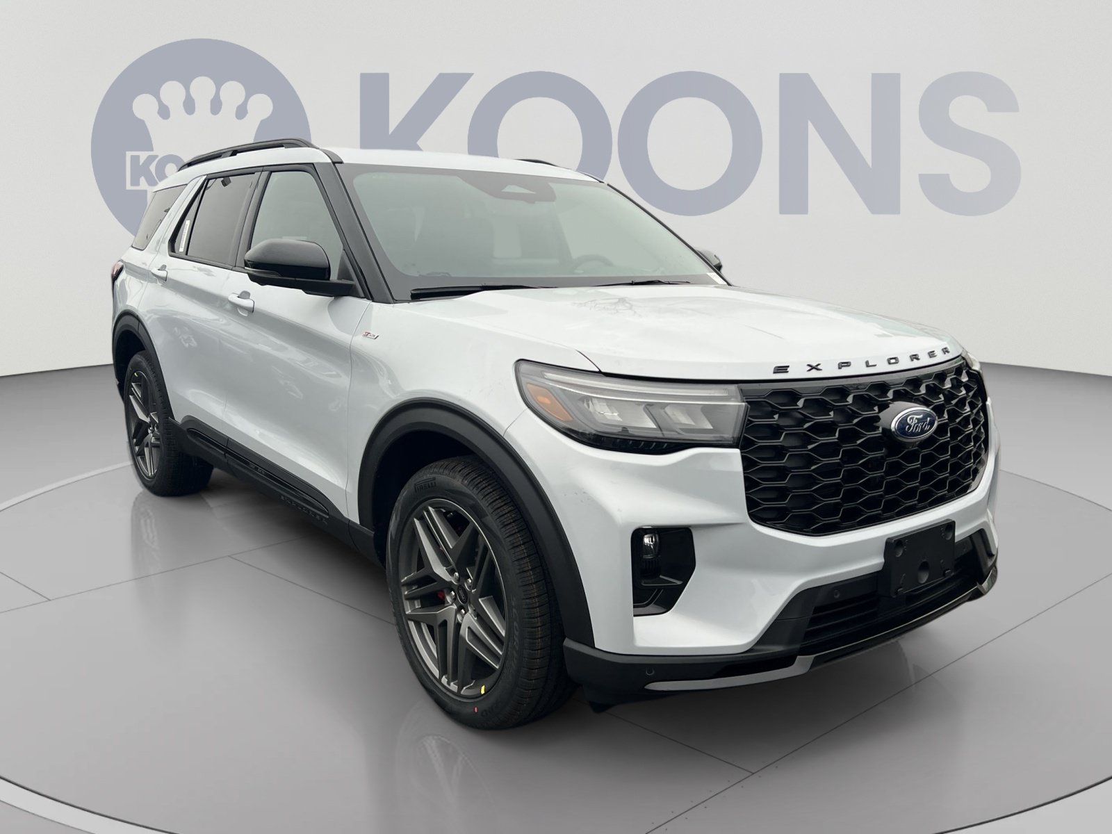 New 2026 Ford Explorer ST-Line w/ ST-Line Street Pack AWD/4WD image 2
