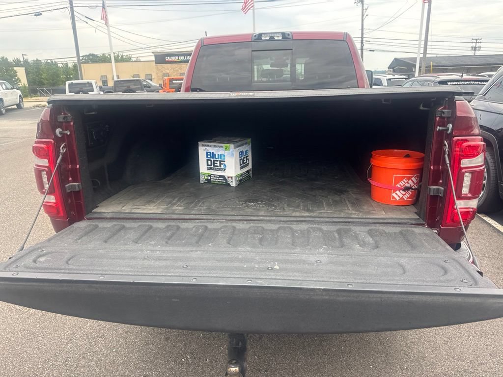 Used 2024 RAM 2500 Limited w/ Towing Technology Group AWD/4WD image 12