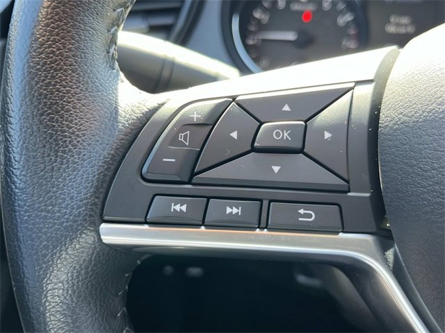 Used 2022 Nissan Rogue Sport SV w/ Technology Package image 29